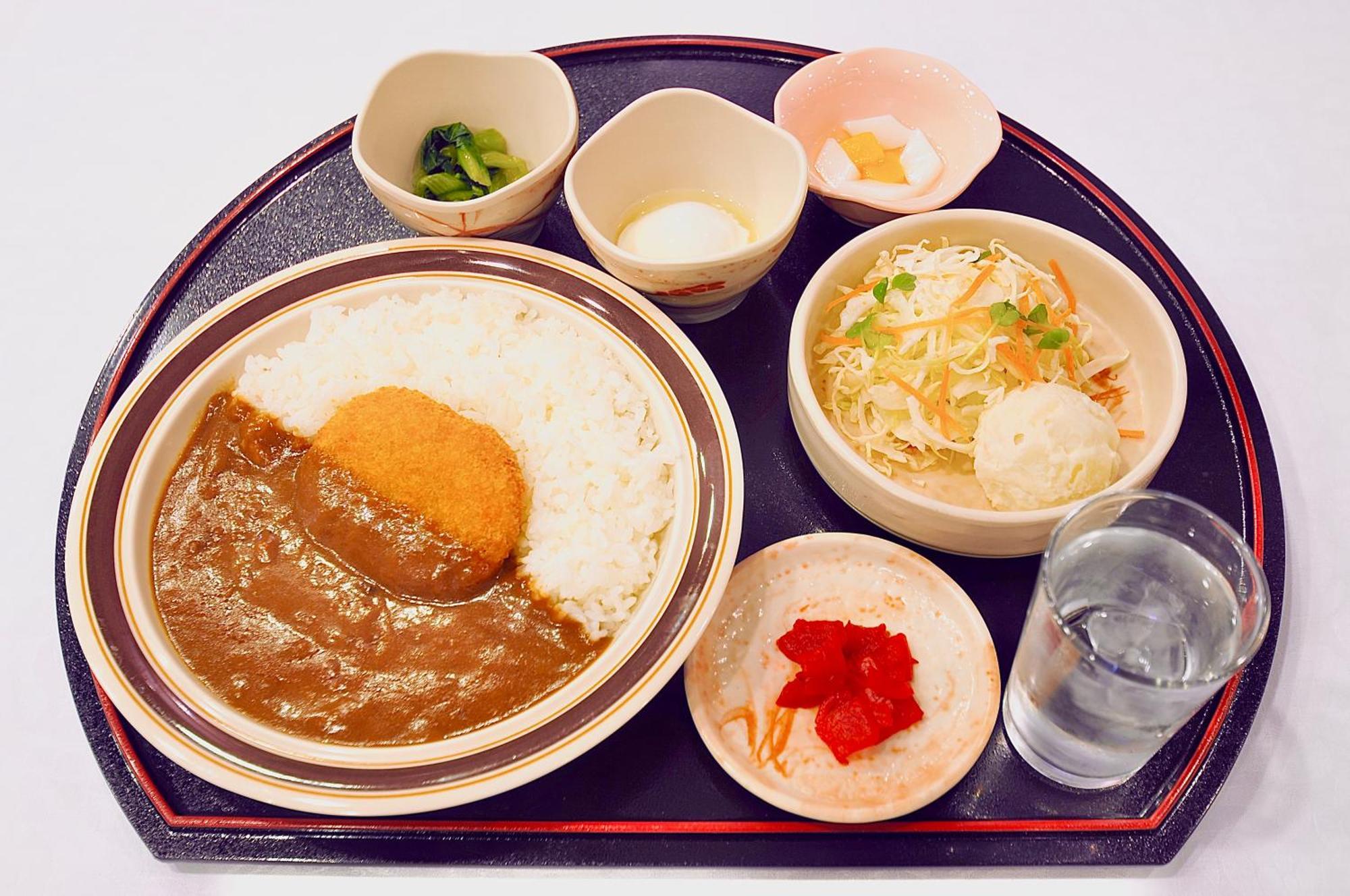 Okayama Ekimae Universal Hotel Esterno foto